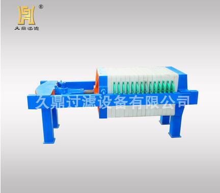 手動(dòng)壓緊壓濾機(jī)